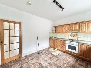 Photo 8- click for photo gallery